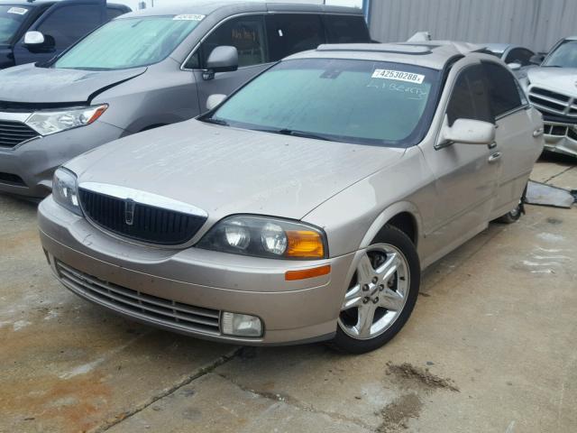 1LNHM87A12Y710254 - 2002 LINCOLN LS 银色 照片 2