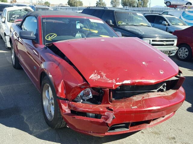 1ZVHT85H885156192 - 2008 FORD MUSTANG GT RED photo 1