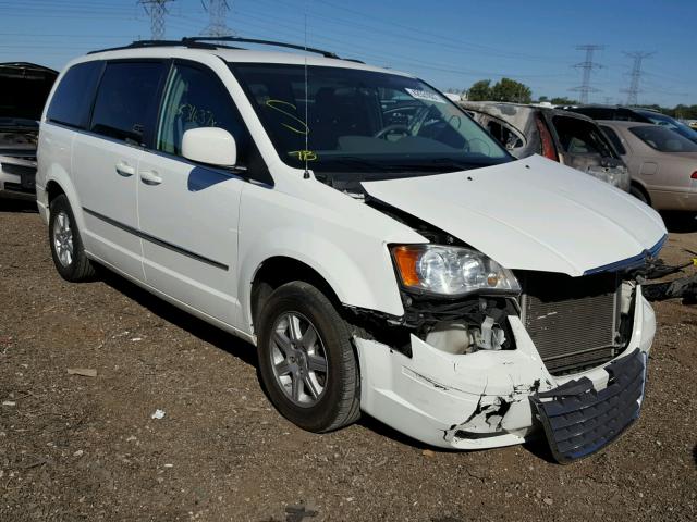 2A4RR5D13AR310092 - 2010 CHRYSLER TOWN & COU WHITE photo 1