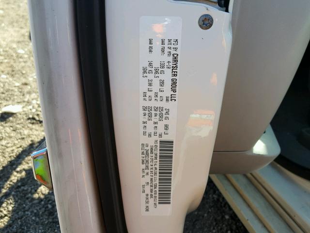 2A4RR5D13AR310092 - 2010 CHRYSLER TOWN & COU 白色 照片 10