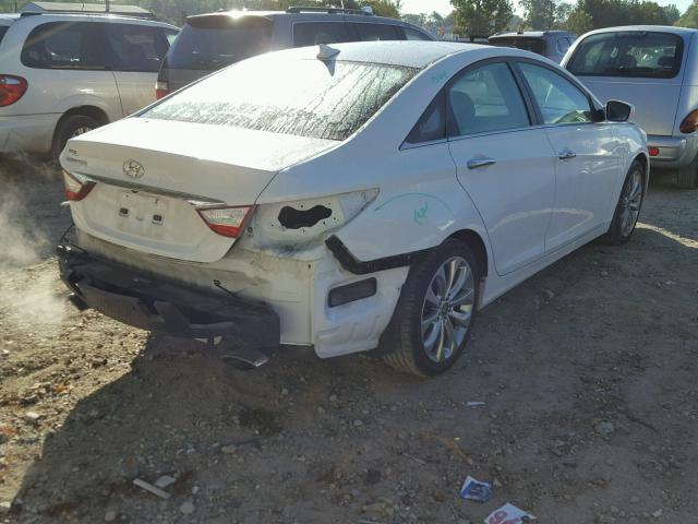 5NPEC4AC5DH674487 - 2013 HYUNDAI SONATA SE WHITE photo 4