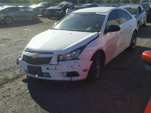 1G1PD5SH4C7380032 - 2012 CHEVROLET CRUZE LS WHITE photo 2