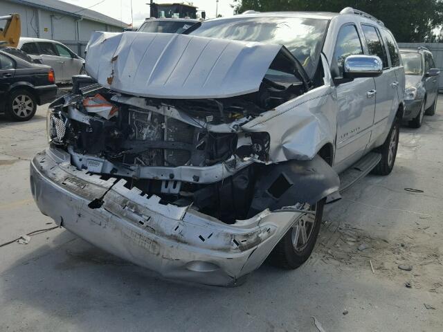 1A8HX58277F523078 - 2007 CHRYSLER ASPEN LIMI SILVER photo 2