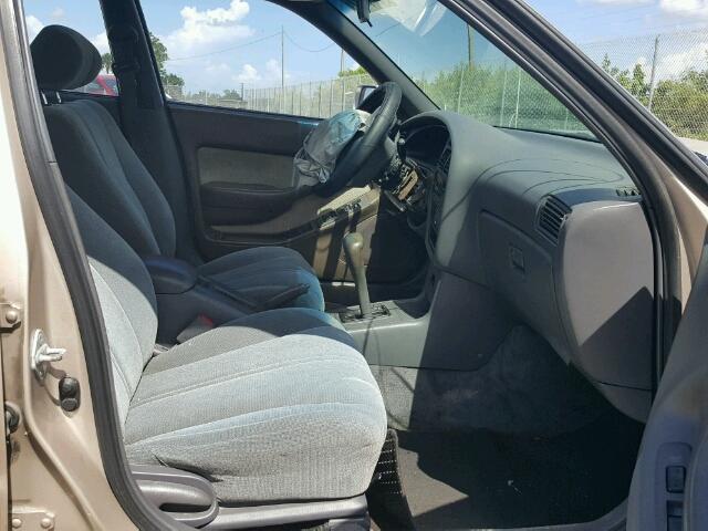 4T1SK12E2NU030582 - 1992 TOYOTA CAMRY LE ოქროსფერი ფოტო 5