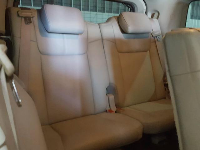 1J8HG58236C359537 - 2006 JEEP COMMANDER WHITE photo 9