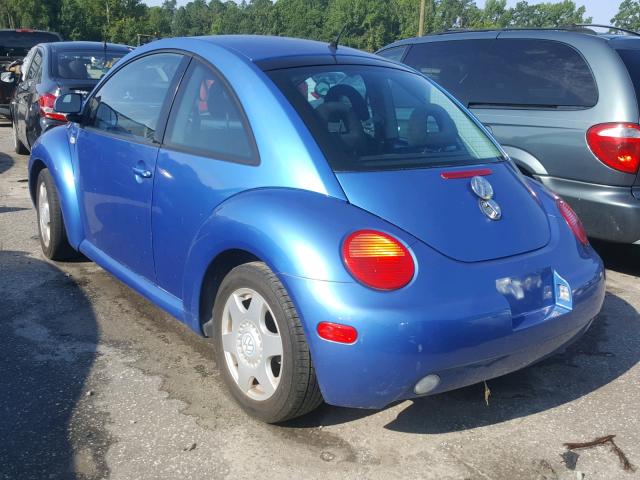 3VWCD21C1YM446055 - 2000 VOLKSWAGEN NEW BEETLE 蓝色 照片 3