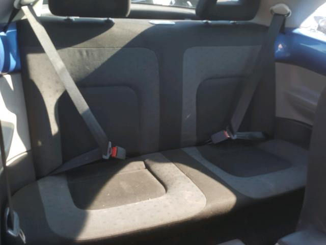 3VWCD21C1YM446055 - 2000 VOLKSWAGEN NEW BEETLE 蓝色 照片 6