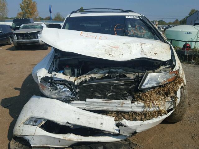 5FNRL5H63CB074801 - 2012 HONDA ODYSSEY EX WHITE photo 9