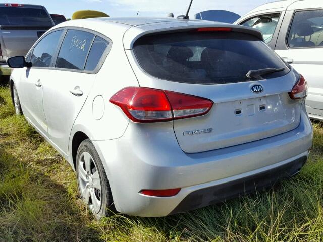 KNAFK5A80G5643447 - 2016 KIA FORTE LX SILVER photo 3