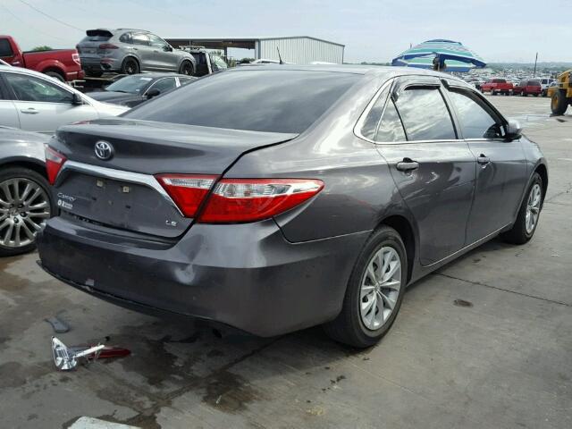 4T1BF1FK9FU482938 - 2015 TOYOTA CAMRY LE SILVER photo 4