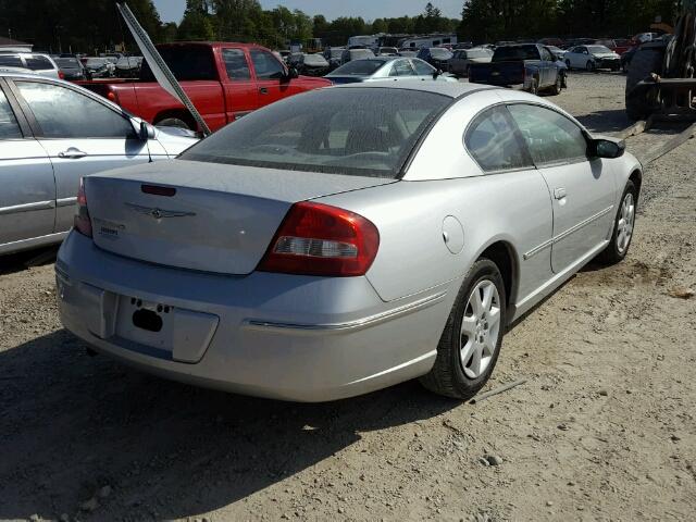 4C3AG42G05E040366 - 2005 CHRYSLER SEBRING SILVER photo 4