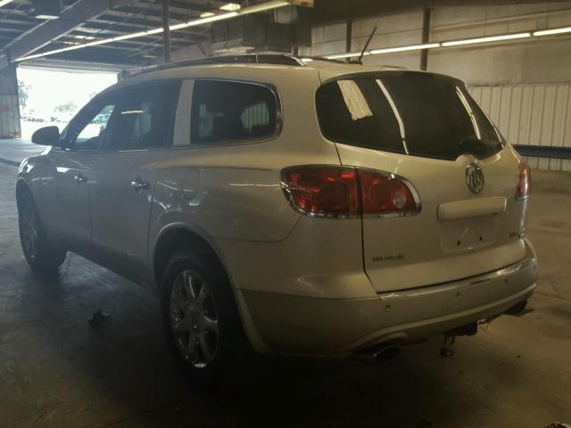 5GAER23728J179424 - 2008 BUICK ENCLAVE CX WHITE photo 3