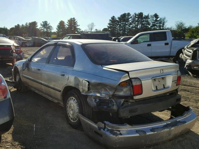 AC211005M - 1997 HONDA ACCORD GRAY photo 3