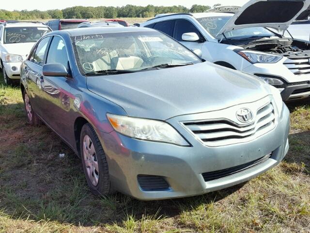 4T1BF3EK2BU623307 - 2011 TOYOTA CAMRY TEAL photo 1