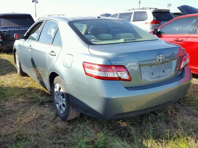 4T1BF3EK2BU623307 - 2011 TOYOTA CAMRY TEAL photo 3