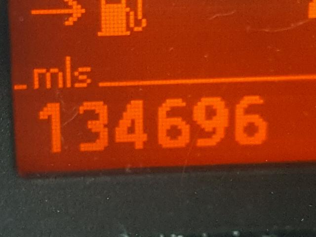 WBAEH73464B190755 - 2004 BMW 645 CI AUT BLACK photo 8