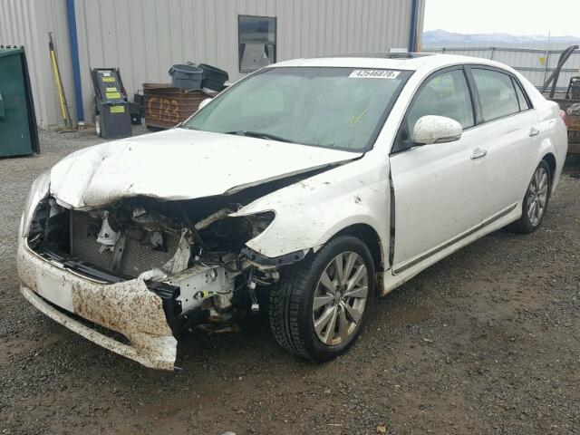 4T1BK3DB1BU390047 - 2011 TOYOTA AVALON BAS WHITE photo 2