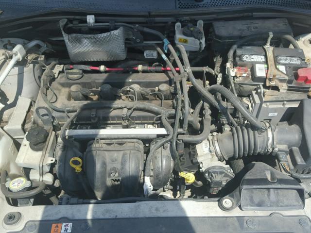 1FAHP34N98W143856 - 2008 FORD FOCUS S/SE SILVER photo 7