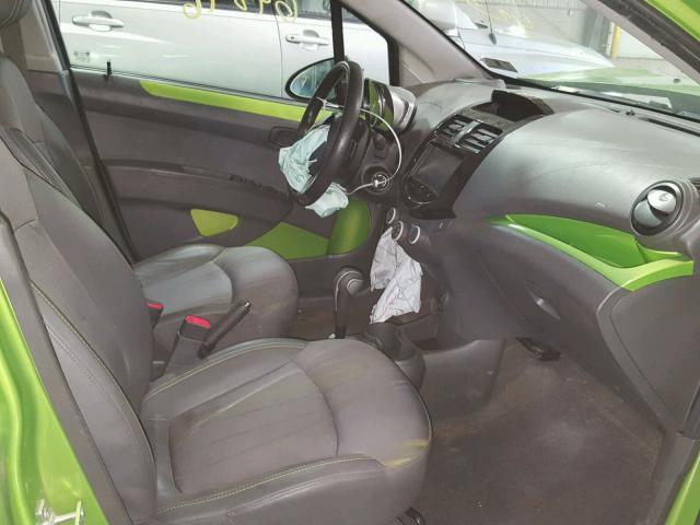 KL8CD6S98EC486247 - 2014 CHEVROLET SPARK 1LT Зеленый фото 5