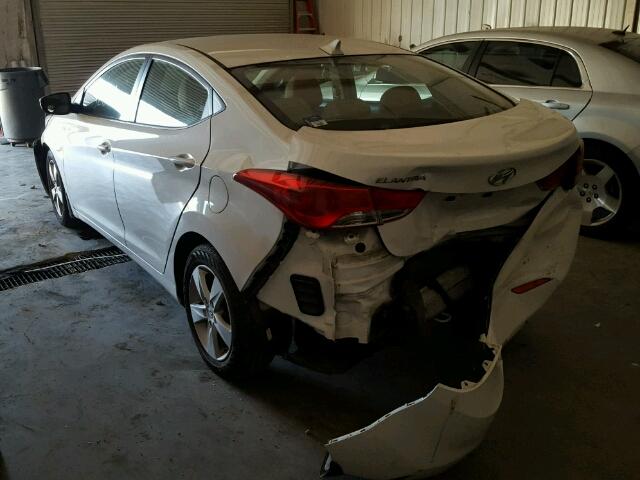 5NPDH4AE5DH420910 - 2013 HYUNDAI ELANTRA WHITE photo 3