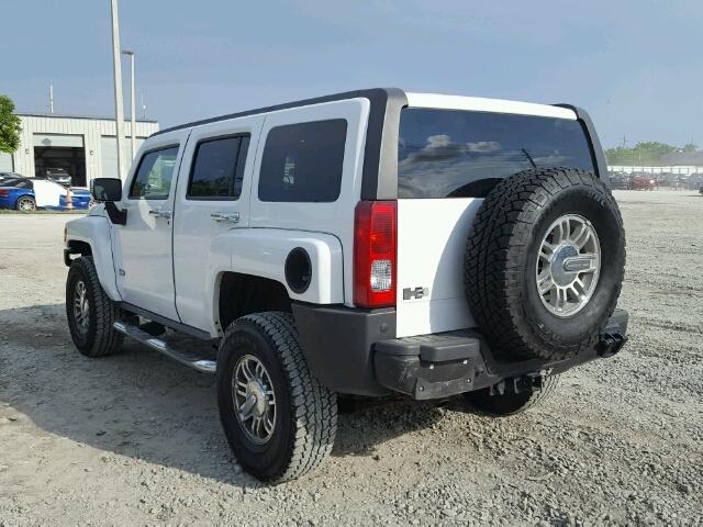 5GTEN43E488195144 - 2008 HUMMER H3 LUXURY WHITE photo 3