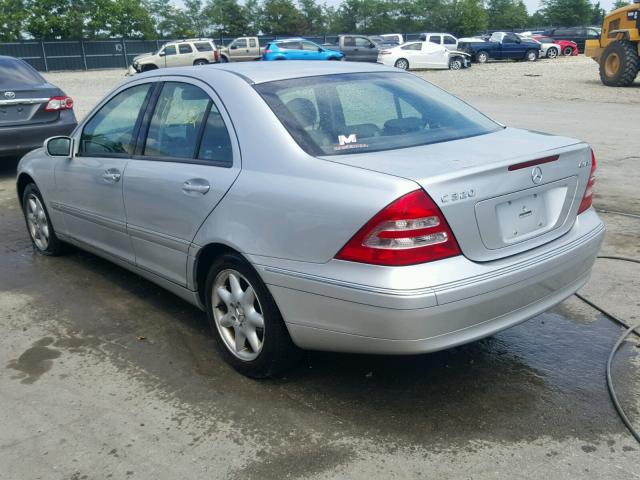 WDBRF84J24F500556 - 2004 MERCEDES-BENZ C 320 4MAT GRAY photo 3