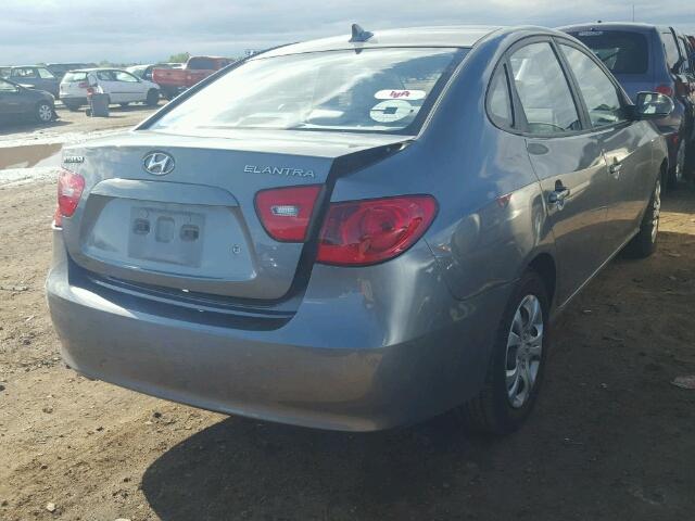 KMHDU46D29U798901 - 2009 HYUNDAI ELANTRA GL GRAY photo 4