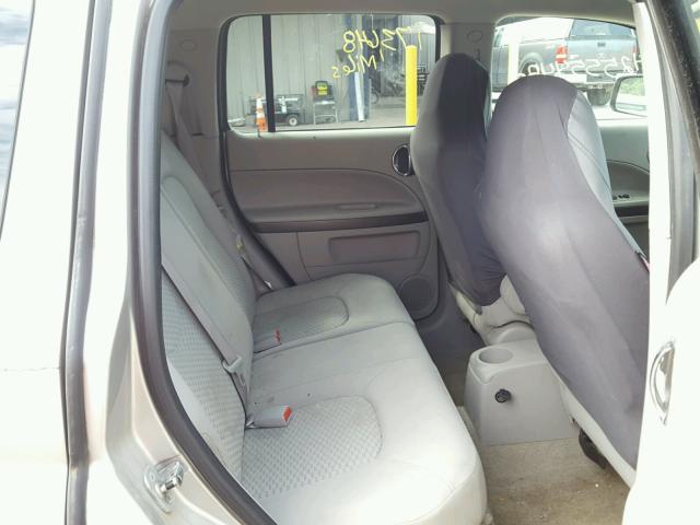 3GNDA13D06S610881 - 2006 CHEVROLET HHR LS SILVER photo 6