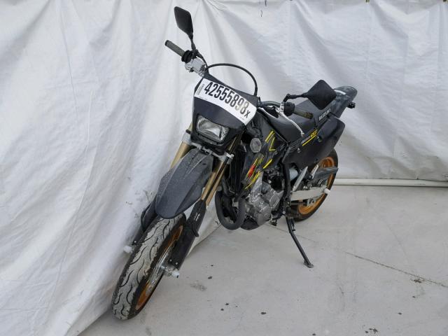 JS1SK44A9J2100692 - 2018 SUZUKI DR-Z400 SM BLACK photo 2