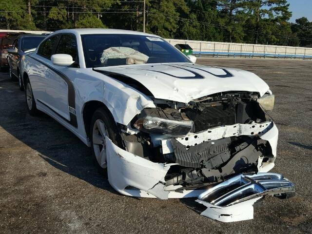 2C3CDXBG4DH508921 - 2013 DODGE CHARGER SE WHITE photo 1