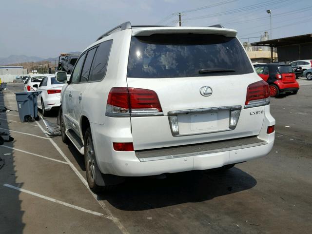 JTJHY7AX2E4141231 - 2014 LEXUS LX 570 WHITE photo 3