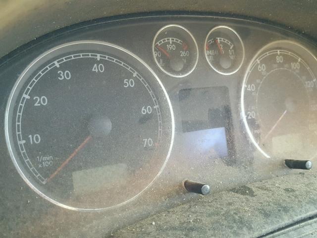 WVWRH63B42P075097 - 2002 VOLKSWAGEN PASSAT GLX GREEN photo 8