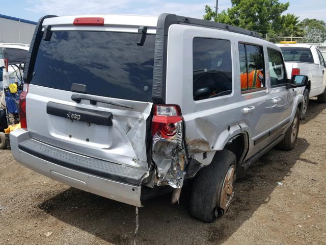 1J8HH48K07C587469 - 2007 JEEP COMMANDER GRAY photo 4