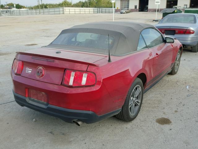 1ZVBP8EN2A5166853 - 2010 FORD MUSTANG RED photo 4