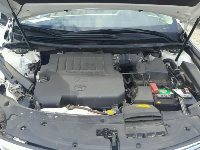 4T1BK1EB8DU015438 - 2013 TOYOTA AVALON BAS Weiß Foto 7