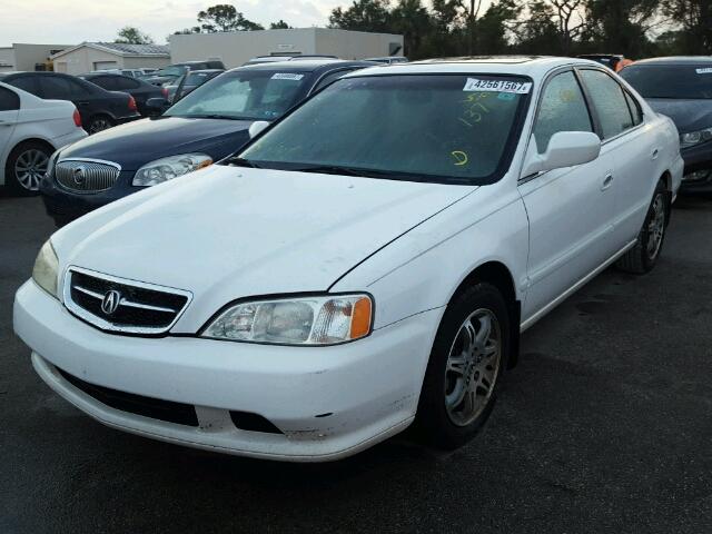 19UUA5649XA053629 - 1999 ACURA 3.2TL WHITE photo 2