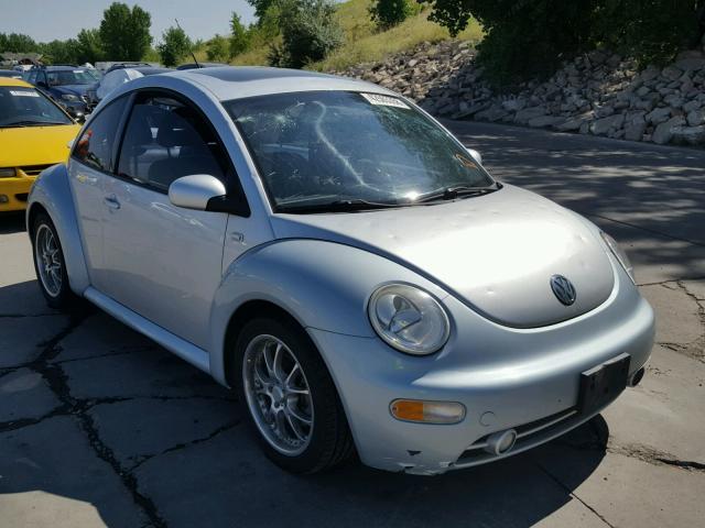 3VWDD21C22M406787 - 2002 VOLKSWAGEN NEW BEETLE 银色 照片 1