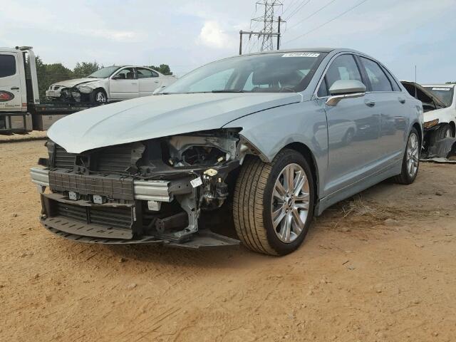 3LN6L2LU0DR800388 - 2013 LINCOLN MKZ HYBRID BLUE photo 2