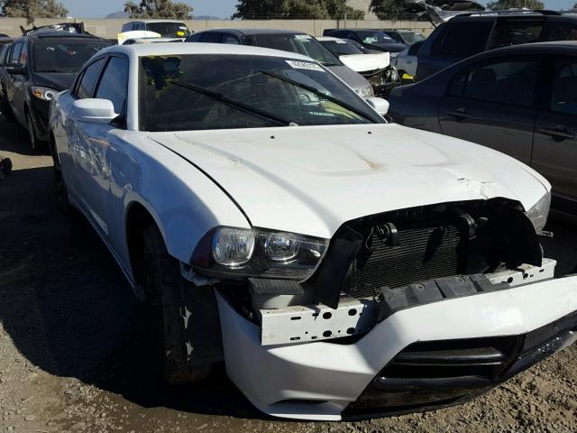 2C3CDXBG8EH254678 - 2014 DODGE CHARGER SE WHITE photo 1