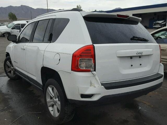 1C4NJCBA0CD504717 - 2012 JEEP COMPASS SP WHITE photo 3