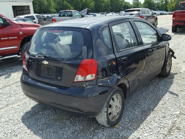 KL1TD62635B307123 - 2005 CHEVROLET AVEO BASE Czarny zdjęcie 4