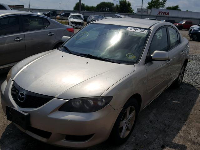 JM1BK12F841131056 - 2004 MAZDA 3 I TAN photo 2