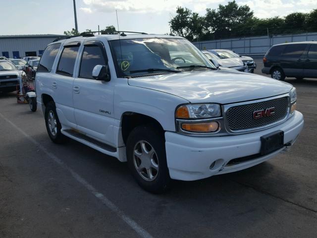 1GKEK63U03J326532 - 2003 GMC YUKON DENA WHITE photo 1