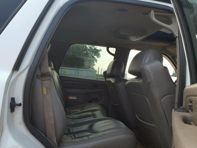 1GKEK63U03J326532 - 2003 GMC YUKON DENA WHITE photo 6