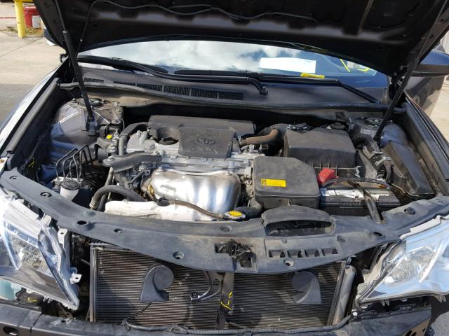 4T4BF1FK8ER444069 - 2014 TOYOTA CAMRY L 石墨色 照片 7