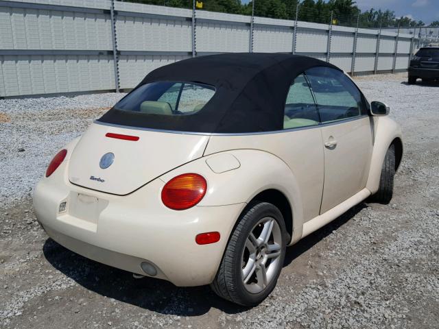 3VWCD31YX5M307118 - 2005 VOLKSWAGEN NEW BEETLE კრემისფერი ფოტო 4