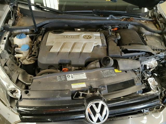 WVWMM7AJ8AW267696 - 2010 VOLKSWAGEN GOLF GRAY photo 7