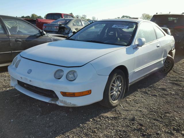 JH4DC4454YS003293 - 2000 ACURA INTEGRA LS WHITE photo 2