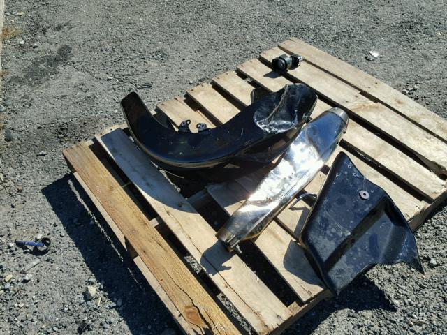 1HD1KHC19HB647562 - 2017 HARLEY-DAVIDSON FLTRX 黑色 照片 9