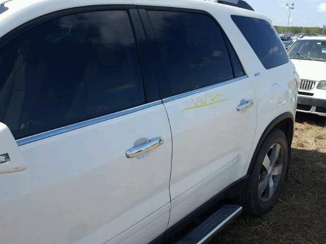 1GKLRMED6AJ166562 - 2010 GMC ACADIA SLT WHITE photo 9